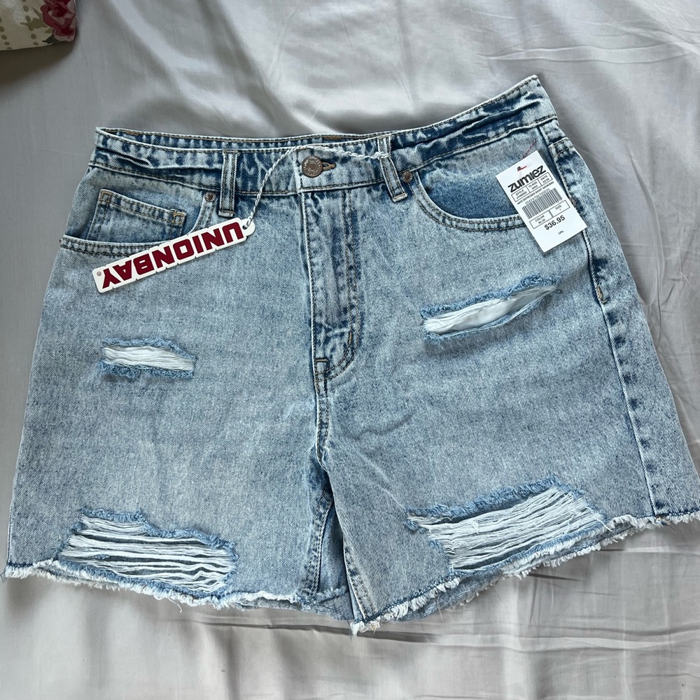 Zumiez shorts